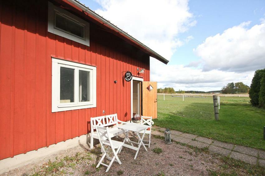 Broby Bed & Breakfast Entreplan Nyköping Dış mekan fotoğraf